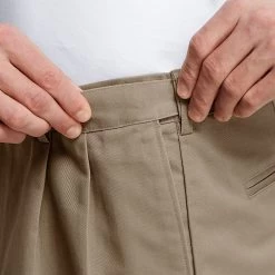 Men's Lands' End Comfort Waist 6-inch No-Iron Pleated Chino Shorts -Stylish Men-Lands' End 4545451 ALT2